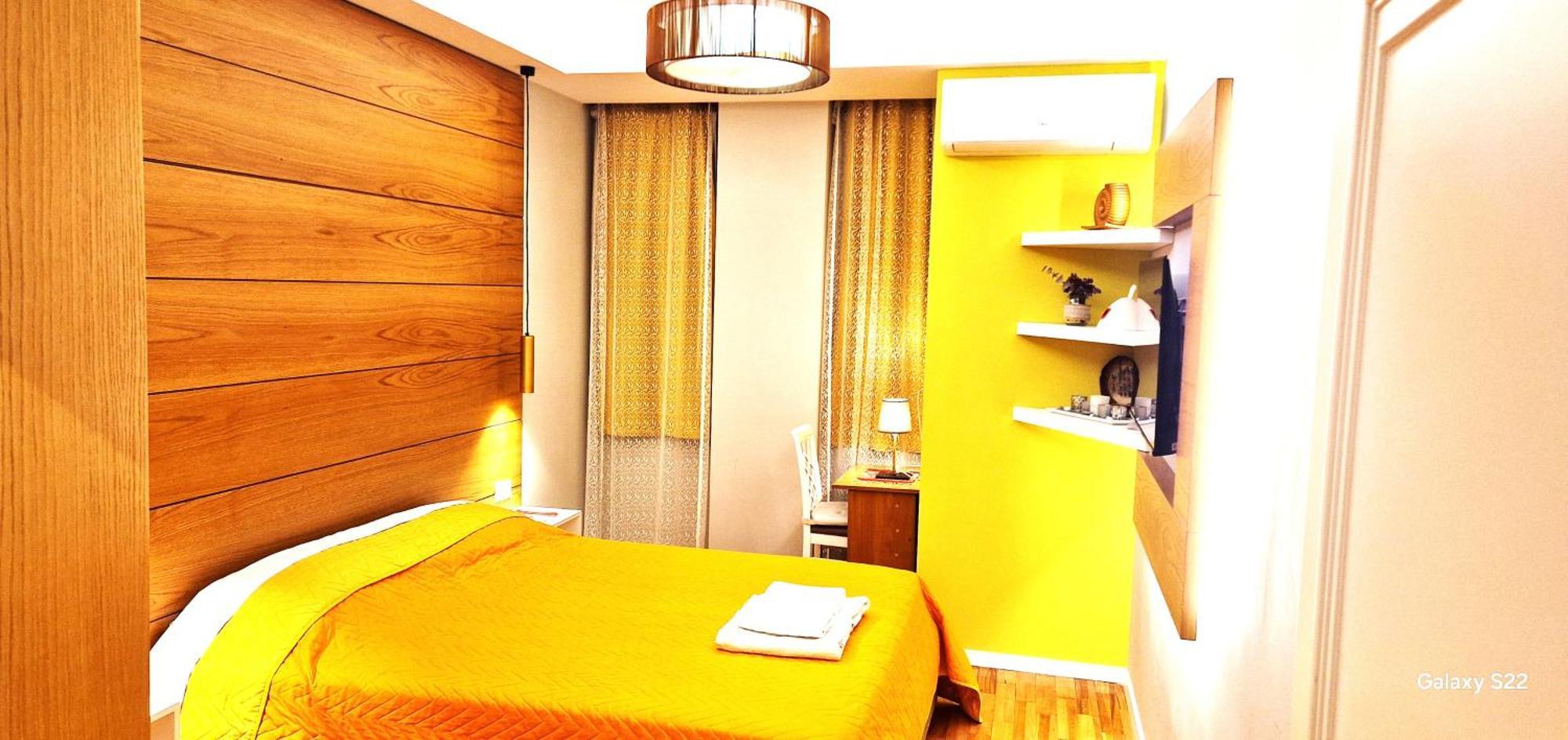 Central Comfy Apartment Tirana Bagian luar foto